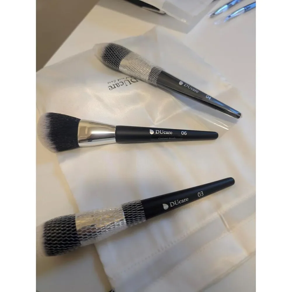 DUcare 32pieces Black Premium Synthetic Kabuki Makeup Brushes Set